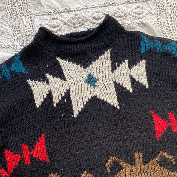 Heavy vintage Ecuador wool sweater - Picture 2 of 10